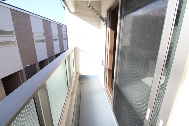 ラヴィーヌ三入A棟