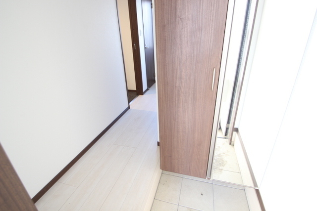 ラヴィーヌ三入A棟