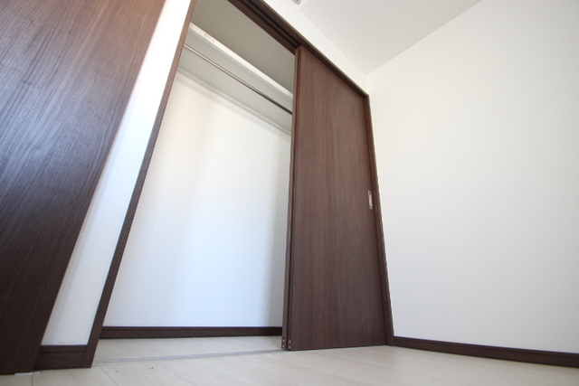 ラヴィーヌ三入A棟