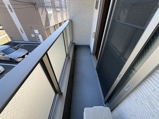 ラヴィーヌ三入A棟