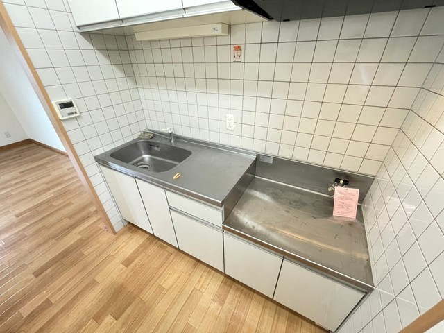 ラヴィーヌ緑井Ⅲ号館