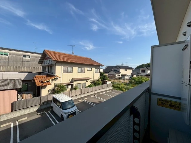 フェリシア梅原