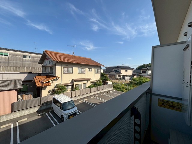 フェリシア梅原