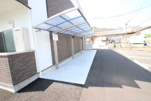 フェリシア梅原