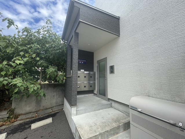 メゾン ド リコリス西霞