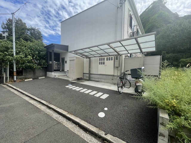 ☆南区西霞☆設備充実人気築浅物件に空きが出ました♪