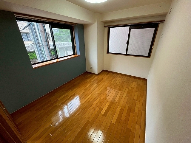 サウスウエストプラザ