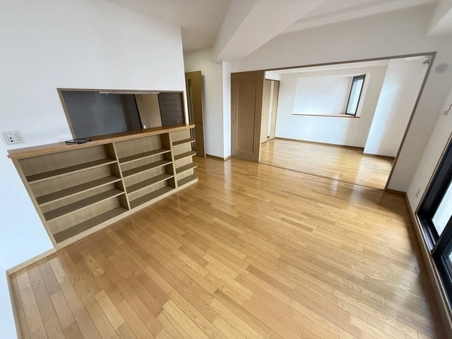 サウスウエストプラザ