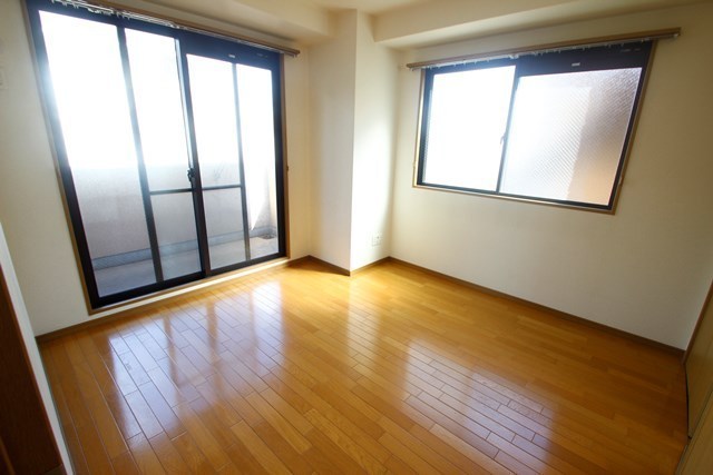 サウスウエストプラザ