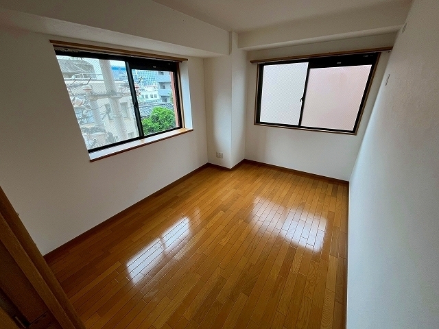 サウスウエストプラザ