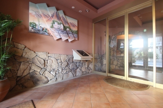 サウスウエストプラザ