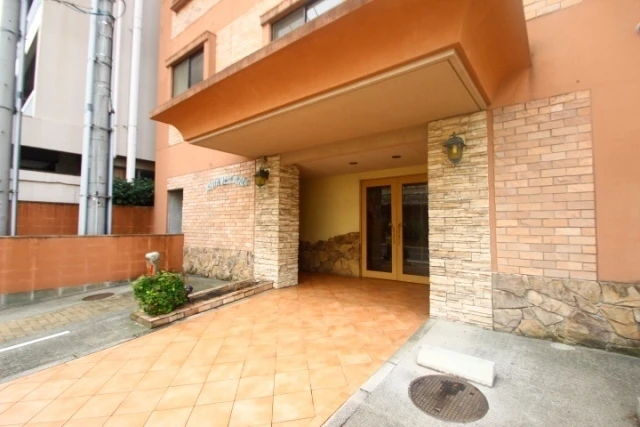 サウスウエストプラザ