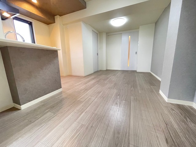 GRAND-PLACE十日市