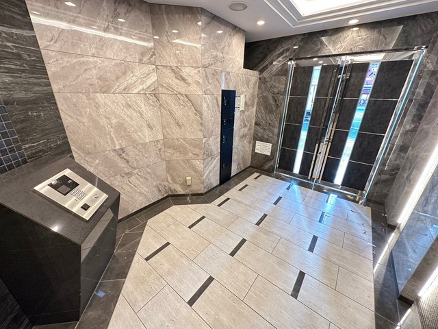 GRAND-PLACE十日市