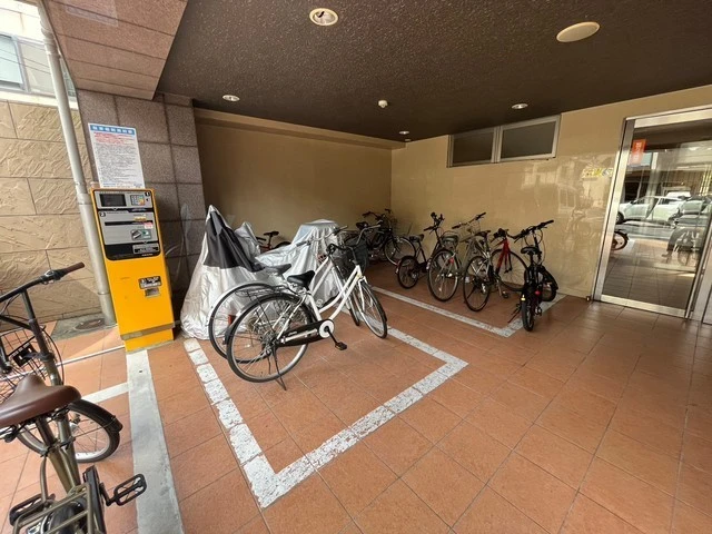 グランドポレストーネ東平塚