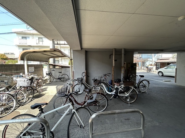 ベルパトリエ己斐中