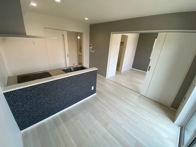 LA PORTE 江波本町