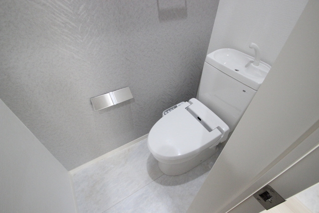 LA PORTE 江波本町