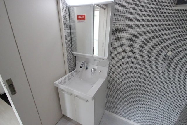 LA PORTE 江波本町