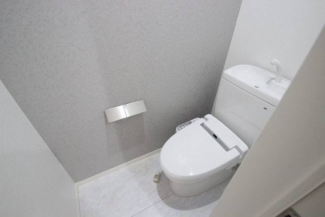 LA PORTE 江波本町