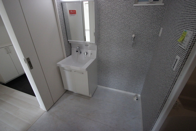 LA PORTE 江波本町