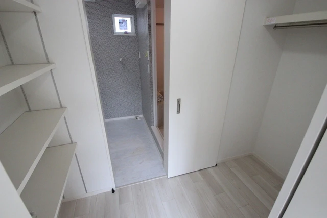 LA PORTE 江波本町