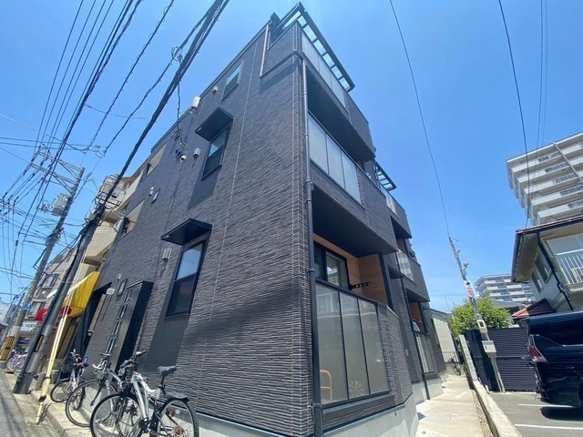 LA PORTE 江波本町