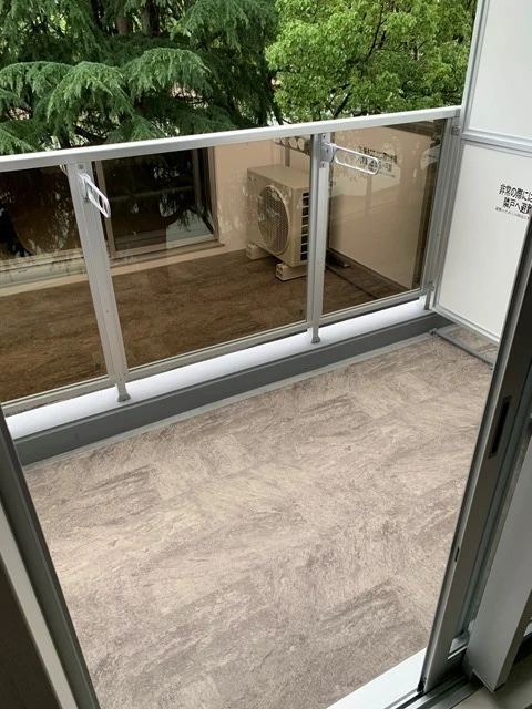 TREE TERRACE 平和公園