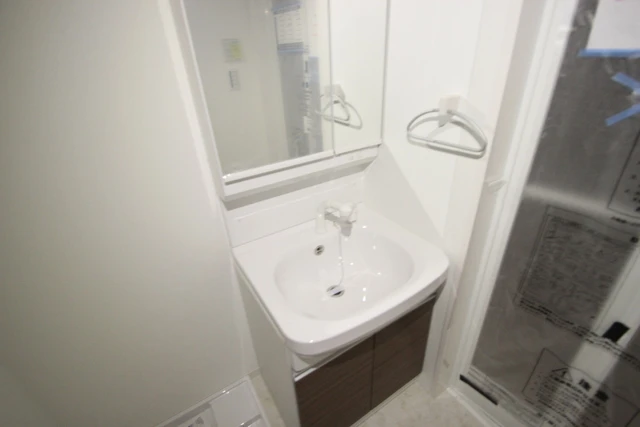 TREE TERRACE 平和公園