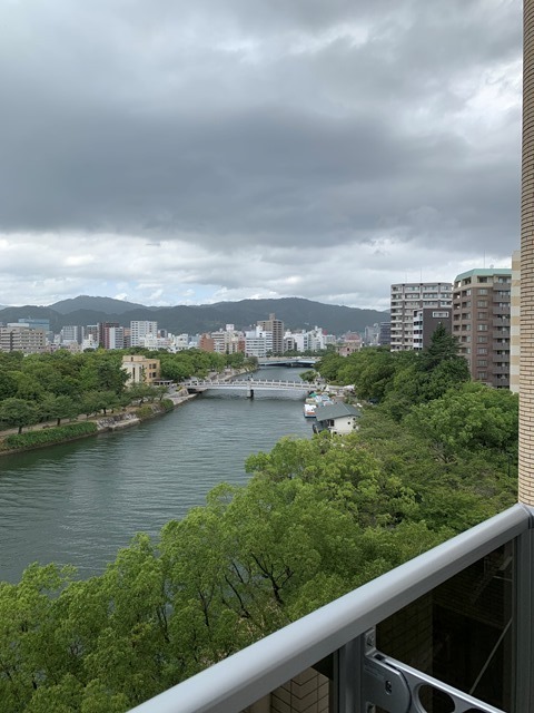 TREE TERRACE 平和公園