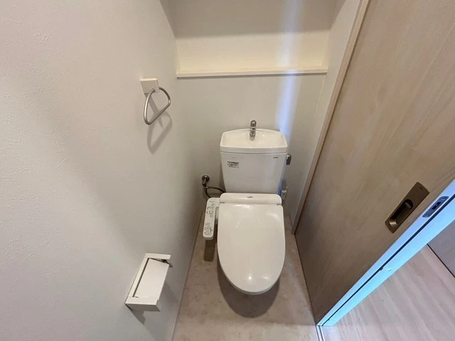 TREE TERRACE 平和公園