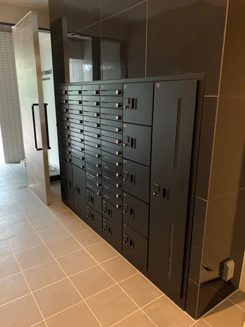 TREE TERRACE 平和公園