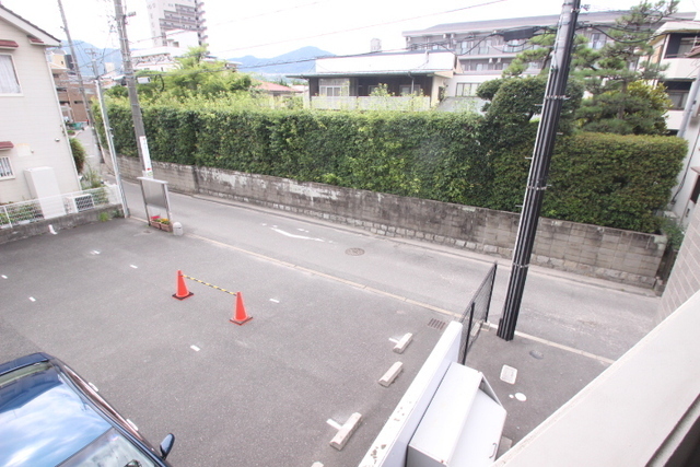 ラフィーネカツタ