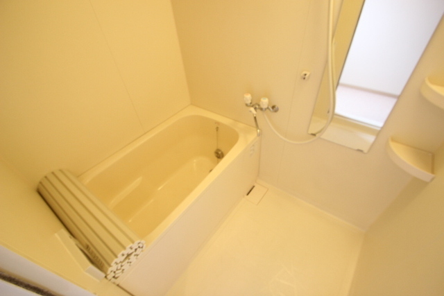 ラフィーネカツタ