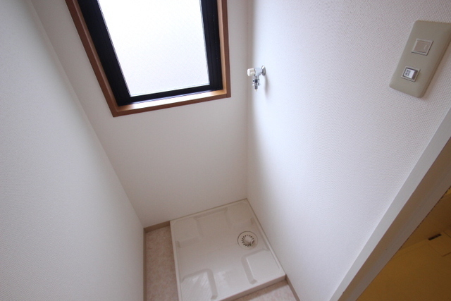 ラフィーネカツタ