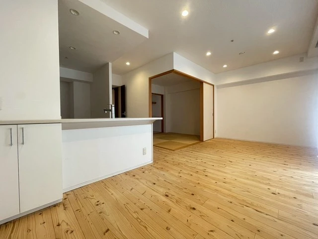 アイレスト中町サンテ・フェスタ平和大通り(1402)