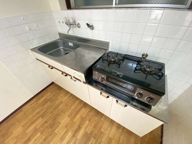 ラヴェール西川口