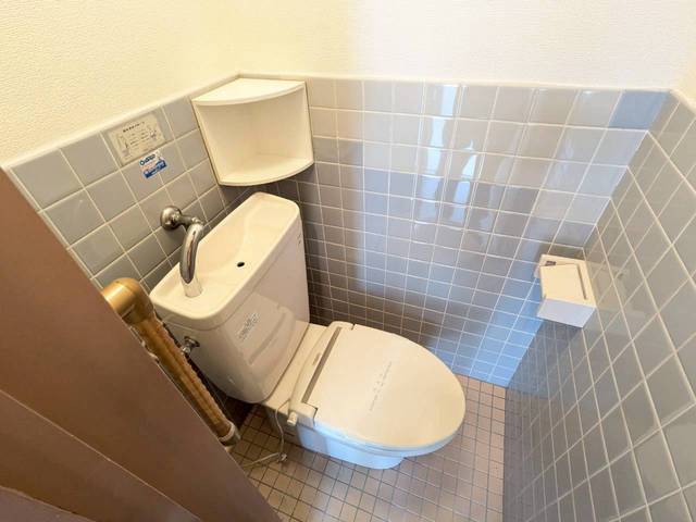 松尾ビル(東観音町)