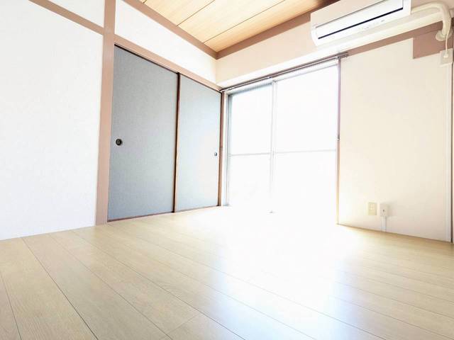 松尾ビル(東観音町)