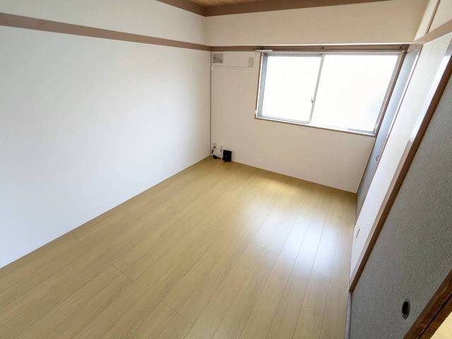 松尾ビル(東観音町)