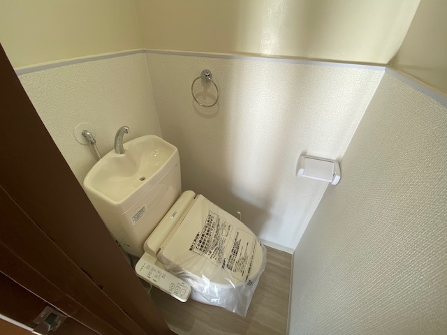 松尾ビル(東観音町)