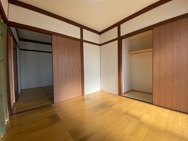 松尾ビル(東観音町)