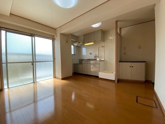 松尾ビル(東観音町)