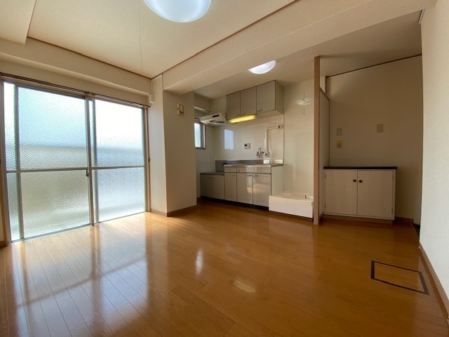 松尾ビル(東観音町)