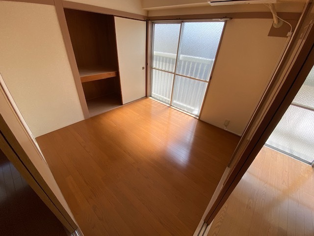 松尾ビル(東観音町)