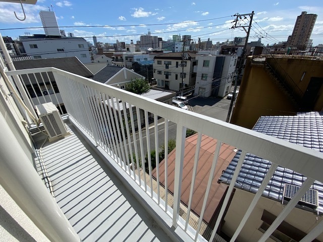 松尾ビル(東観音町)