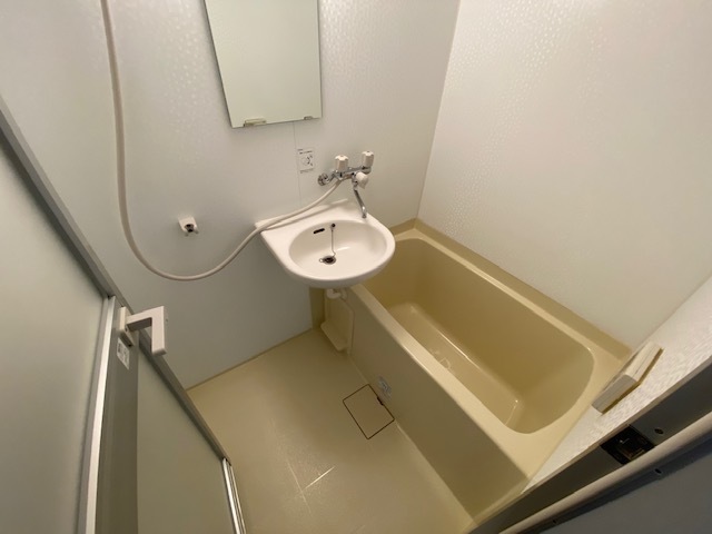 松尾ビル(東観音町)