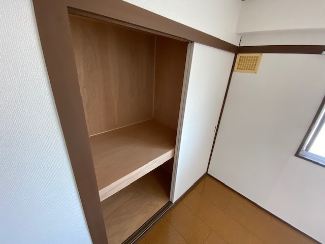 松尾ビル(東観音町)