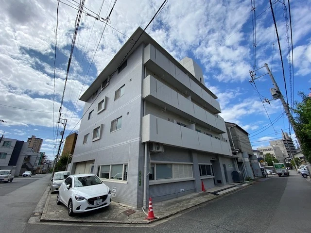 松尾ビル(東観音町)