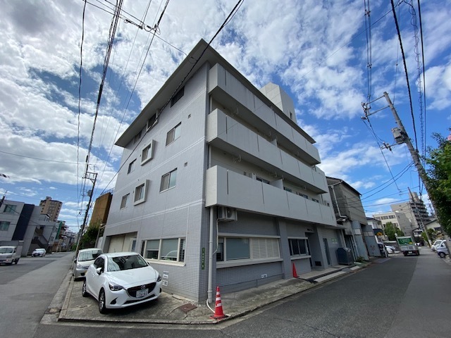 松尾ビル(東観音町)